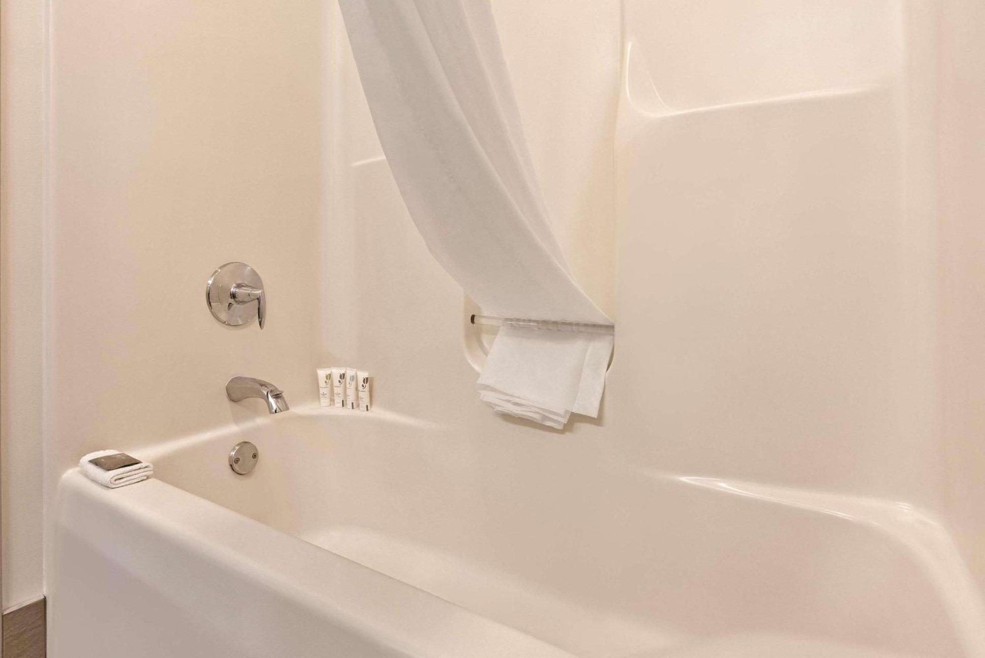 Country Inn & Suites By Radisson, Madison, Wi Ngoại thất bức ảnh